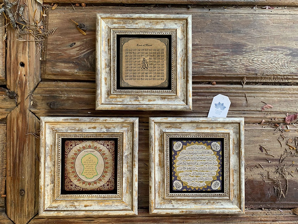 Oscar Stone Decor Çerçeveli Taş Duvar Dekoru Tablo 3'lü Set  Nal-ı Şerif Esmaül Hüsna Hilye-i Şerif