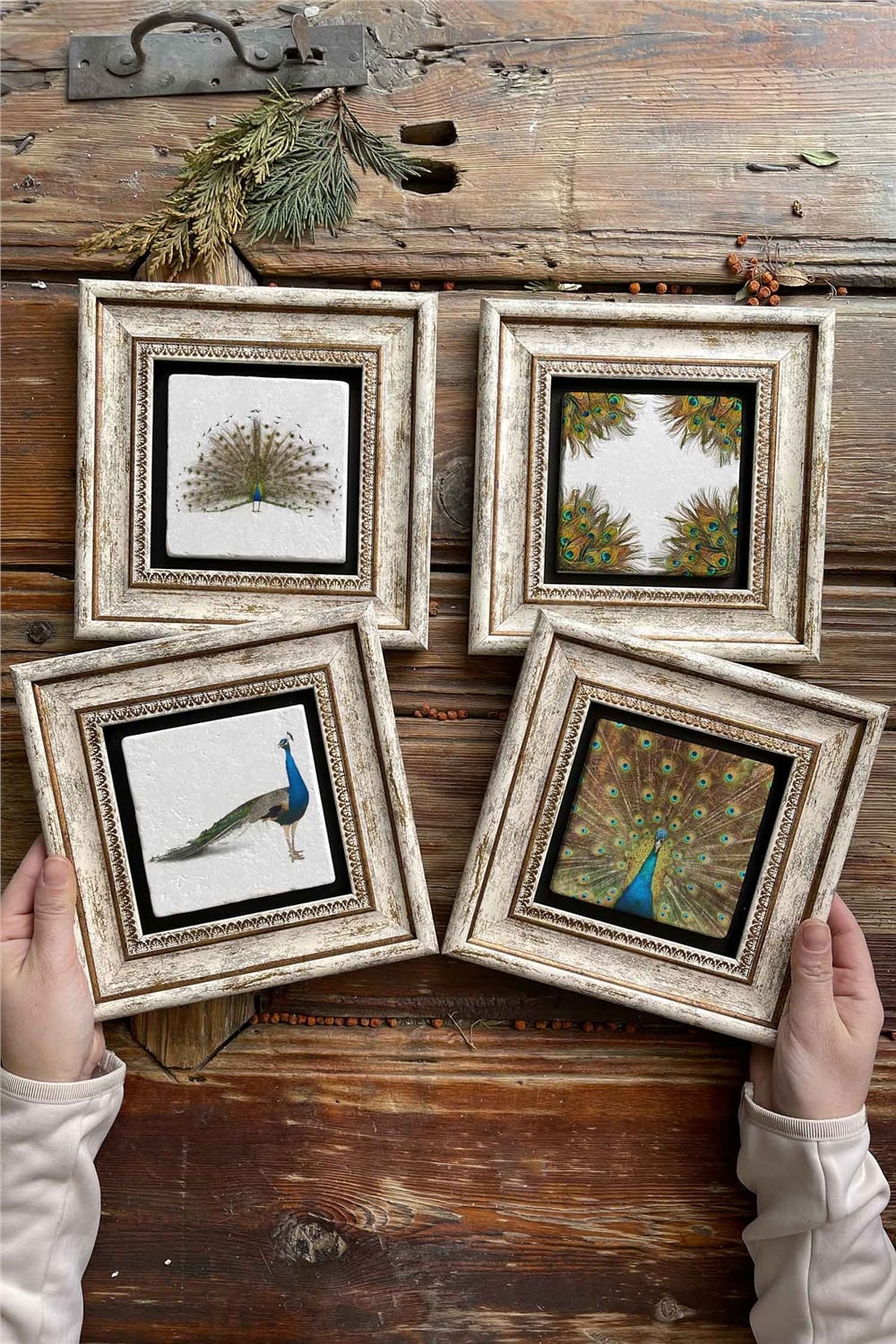 Oscar Stone Decor Çerçeveli Taş Tablo Duvar Dekoru 20x20cm 4'lü Set Tavus Kuşu Peacock