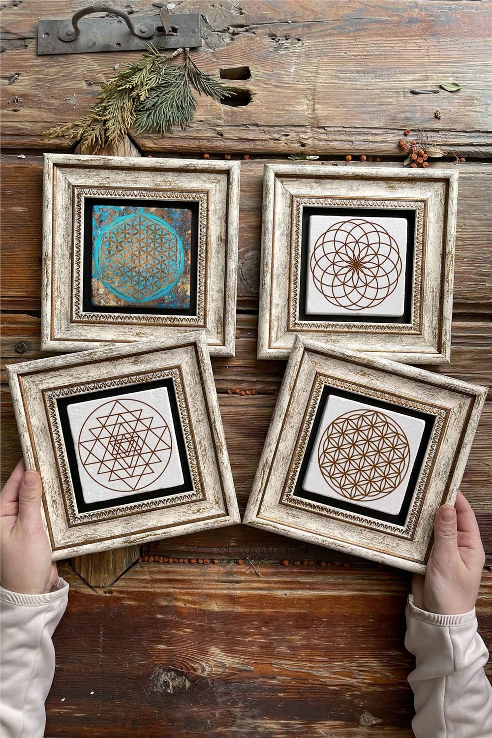 Oscar Stone Decor Çerçeveli Taş Tablo Duvar Dekoru 20x20cm 4'lü Set Hayat Ağacı Sri Yantra Torus