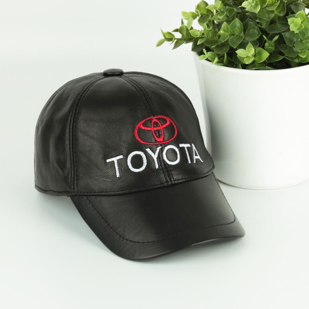 Deri Toyota Erkek Şapka Sadece 159,99 TL. Bu Fırsatı Kaçırmayın! ┃ Beyler  Burada