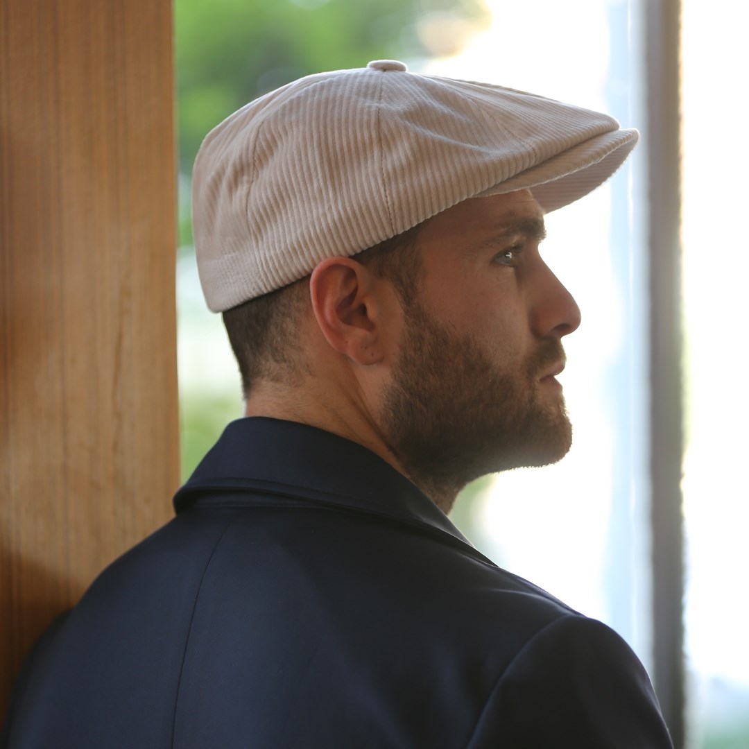 Krem Kadife İngiliz Stili Kışlık Erkek Şapka