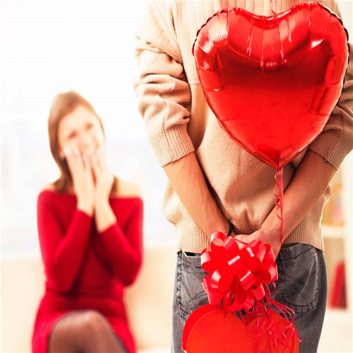 Aşk Paketi 1050 Adet Kuru Gül 360 Adet Aşk Sözleri 50 Adet Kalpli Mum- 10 Adet Balon- Sevgiliye Süpriz Romantik Ortam Paketi 