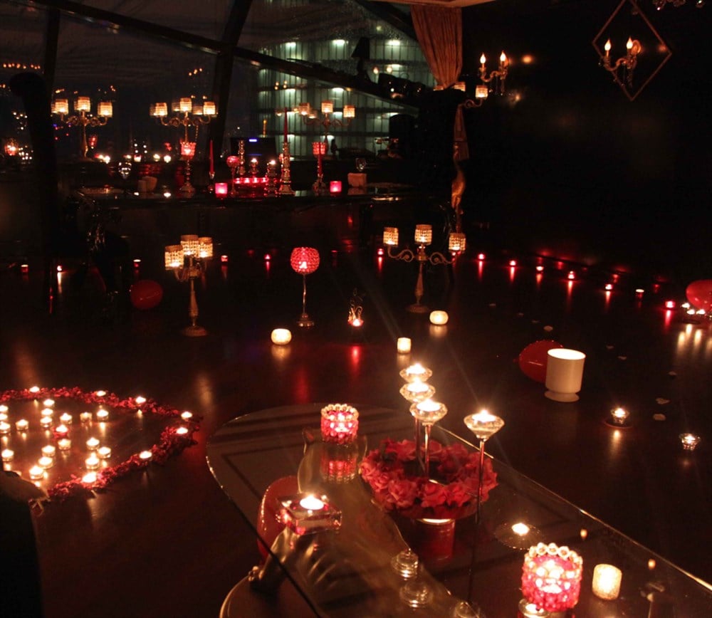 KBK Market 360 Adet Kalpli Sözcük 350 Adet Kuru Gül Yaprağı 10 Adet Kalpli Mum ve Balon- Sevgiliye Süpriz Romantik Hediye