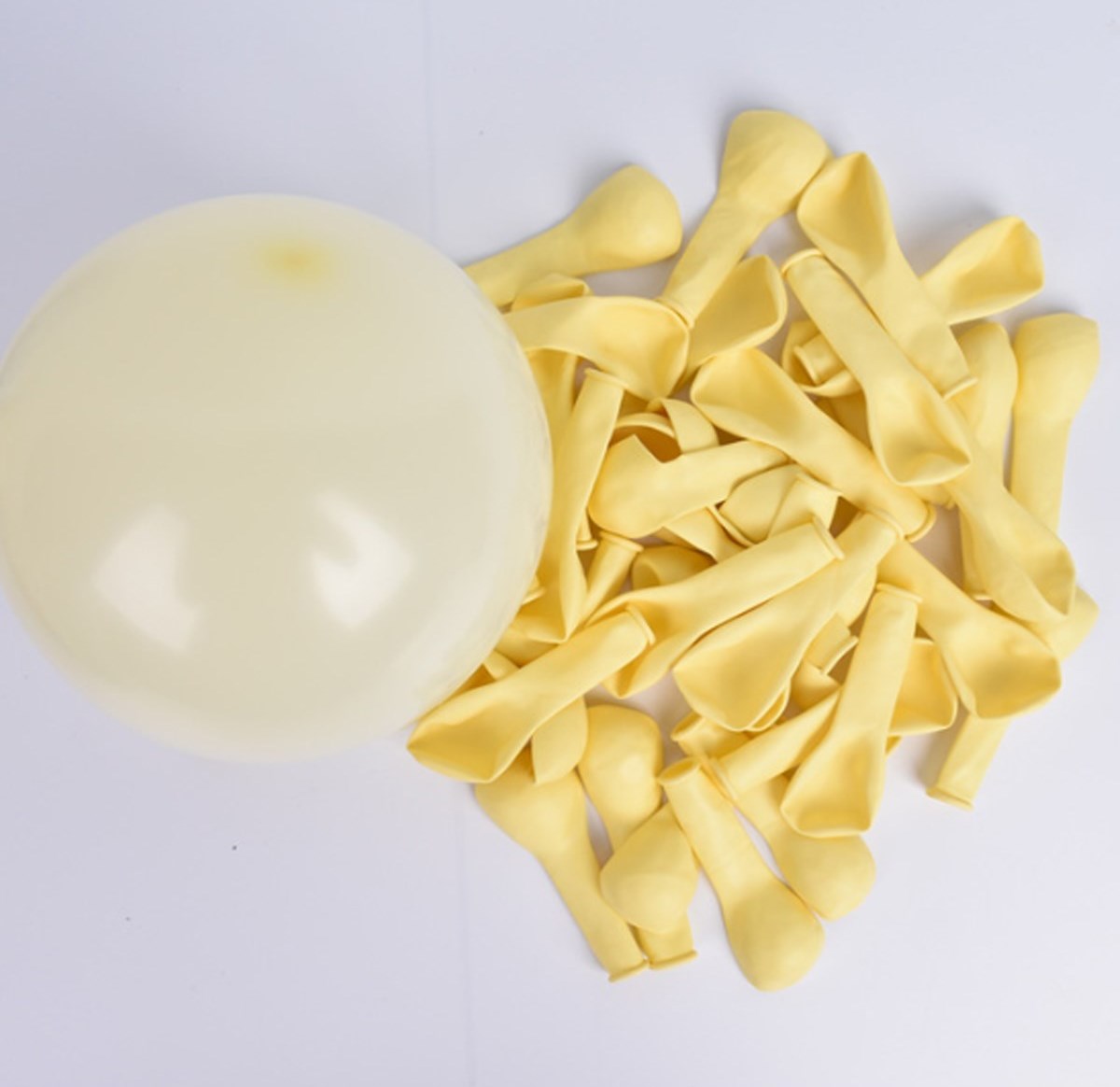 KBK Market 5 inç Makaron Balon Sarı 25 Adet ( küçük boy )
