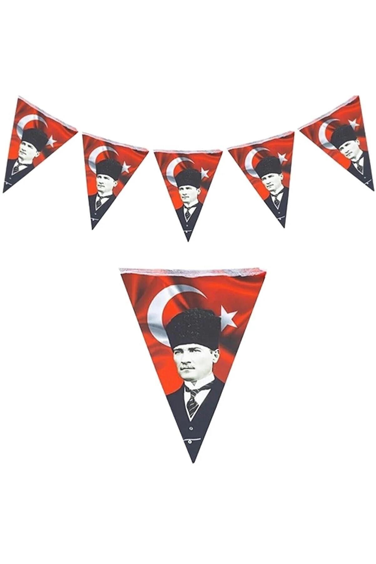 KBK Market Atatürk Baskılı Üçgen Flama