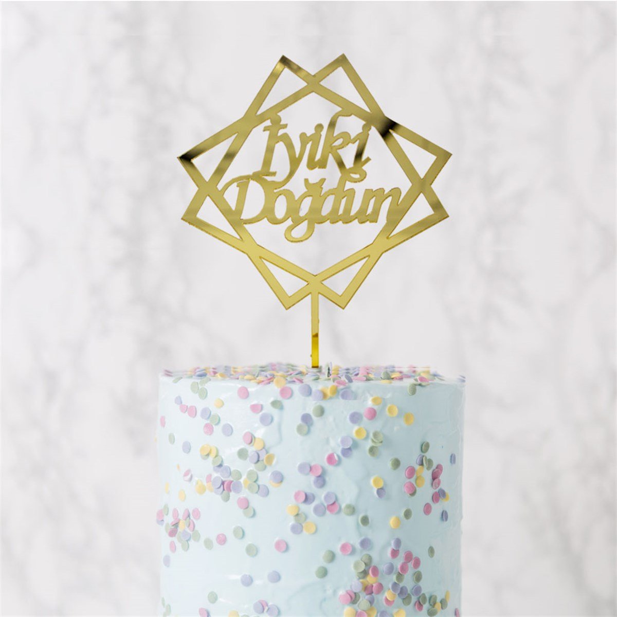 KBK Market Pasta Üzeri Pleksi İyiki Doğdun Altın