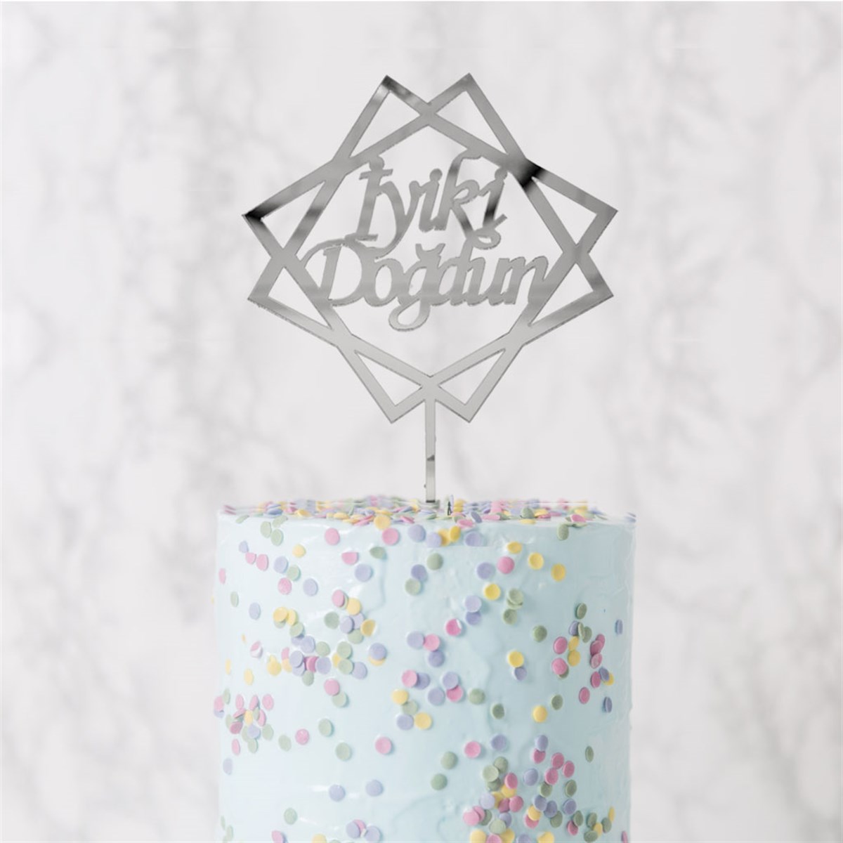KBK Market Pasta Üzeri Pleksi İyiki Doğdun Gümüş