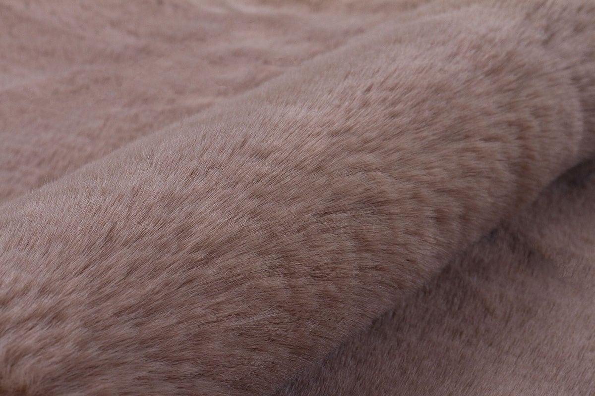 Tavşan Postu Şeklinde Kahverengi Shaggy Halı Kahverengi