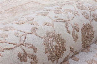 %100 Yün Halı Klasik El Dokuma Koleksiyonu VERSAILLES 818.A IVORY/LT.BROWN