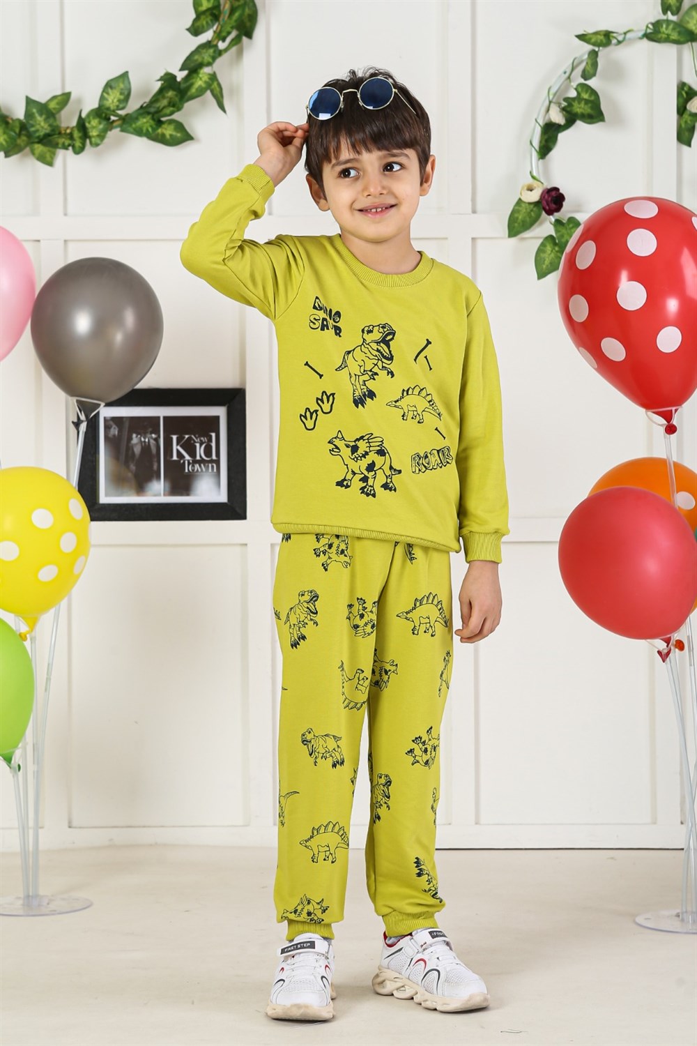 Erkek Çocuk Yeşil Dinozor Baskılı Uzun Kollu İkili Takım