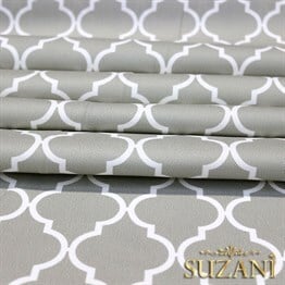 Açık Gri Zemin Üzeri Moroccan Desenli Kumaş