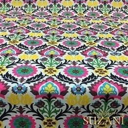 Açık Zemin Üzeri Goblen Desenli Kumaş