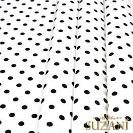 Beyaz Üzeri Siyah Küçük Puanlı Kumaş