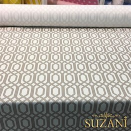 Beyaz Zemin Bej Rengi Örgü Desenli Kumaş