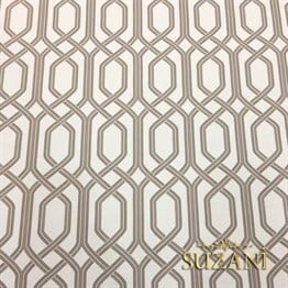 Beyaz Zemin Bej Rengi Örgü Desenli Kumaş