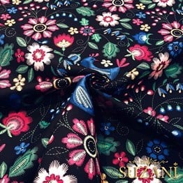 Çiçekli Nakış Efektli Kumaş