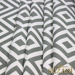 Gri İç içe Kareli Kumaş