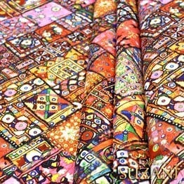 Hint Kilimi Desenli Kumaş