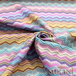 İkat Pembe Zİgzag Desenli Kumaş