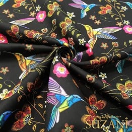 Sinek Kuşu Desenli Nakış Efektli Kumaş