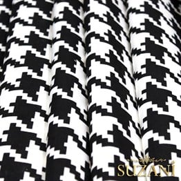 Siyah Beyaz Büyük Kazayağı Desenli Kumaş