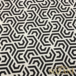 Siyah Beyaz Geometrik Desenli Kumaş