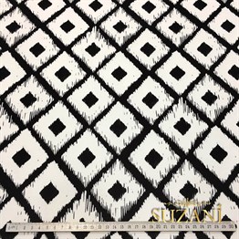 Siyah Beyaz İkat Baklava Desenli Kumaş