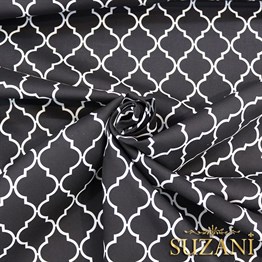 Siyah Üzeri Beyaz Moroccan Desenli Kumaş