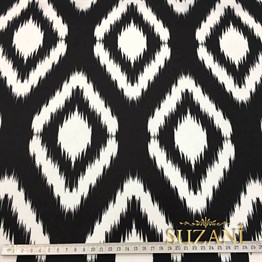 Siyah Zemin İkat Kumaş