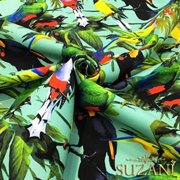 Turkuaz Zemin Kuşlu Desen Kumaş