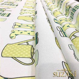 Yeşil Çizme Desenli Kumaş