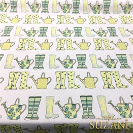 Yeşil Çizme Desenli Kumaş