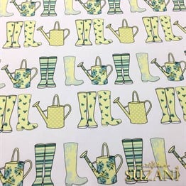 Yeşil Çizme Desenli Kumaş