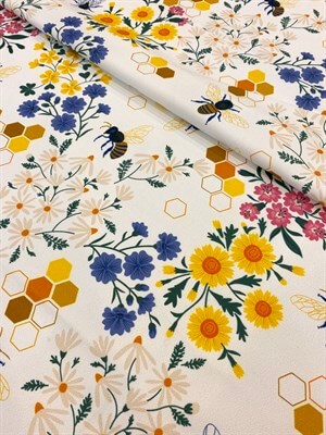 Bal Arısı Desenli Dijital Baskılı Kumaş