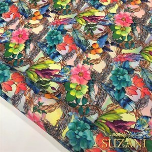 Batik Zemin Renkli Çiçekler Desenli Dijital Baskılı Kumaş