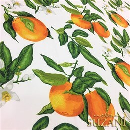 Beyaz Zemin Portakal Desenli Kumaş