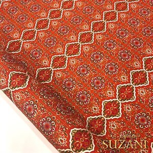 Canlı Turuncu Geleneksel Desenli Dijital Baskılı Kumaş