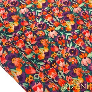 Çiçek Karnavalı Dijital Baskılı Kumaş