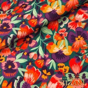 Çiçek Karnavalı Dijital Baskılı Kumaş