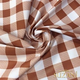 Çikolata Büyük Pötikare Desenli Dijital Baskılı Kumaş