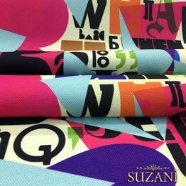 Geometrik Harfler Desenli Kumaş