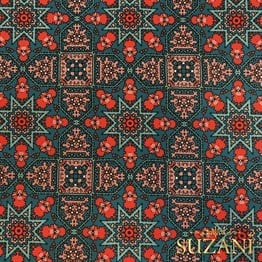 Kontrast Etnik Motifli Dijital Baskılı Kumaş