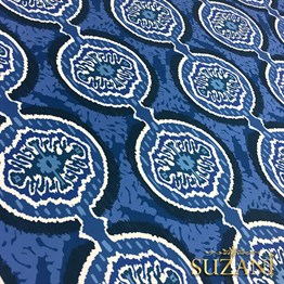 Mavi İkat Madalyon Desenli Kumaş