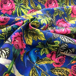 Mavi Papağan Desenli Kumaş