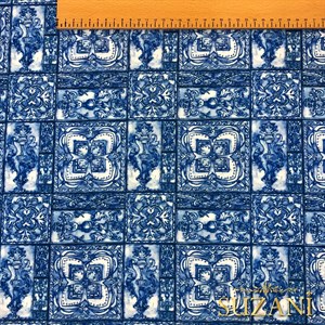 Mürekkep Rengi Karo Desenli Dijital Baskılı Kumaş