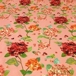 Pembe Ortancalar Desenli Kumaş