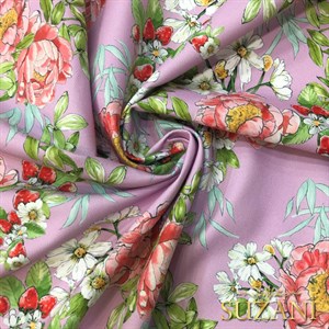 Pembe Zemin Şakayık Desenli Dijital Baskılı Kumaş