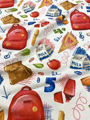 Renkli Okul Gereçleri Desenli Dijital Baskılı Kumaş