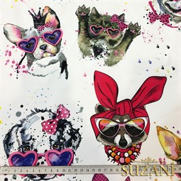 Rüküş Hayvanlar Desenli Kumaş