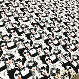 Siyah Beyaz Kadınlar Desenli Kumaş